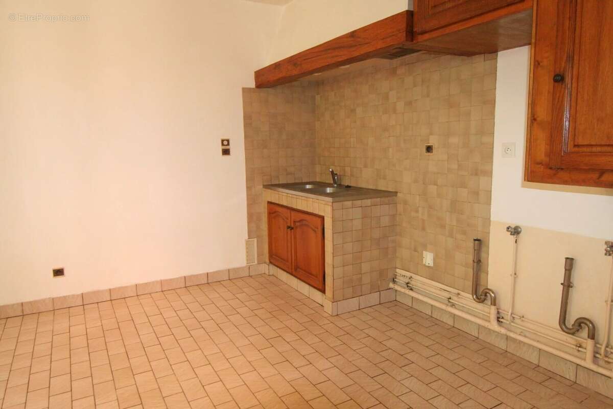 Maison à SAINT-CHERON