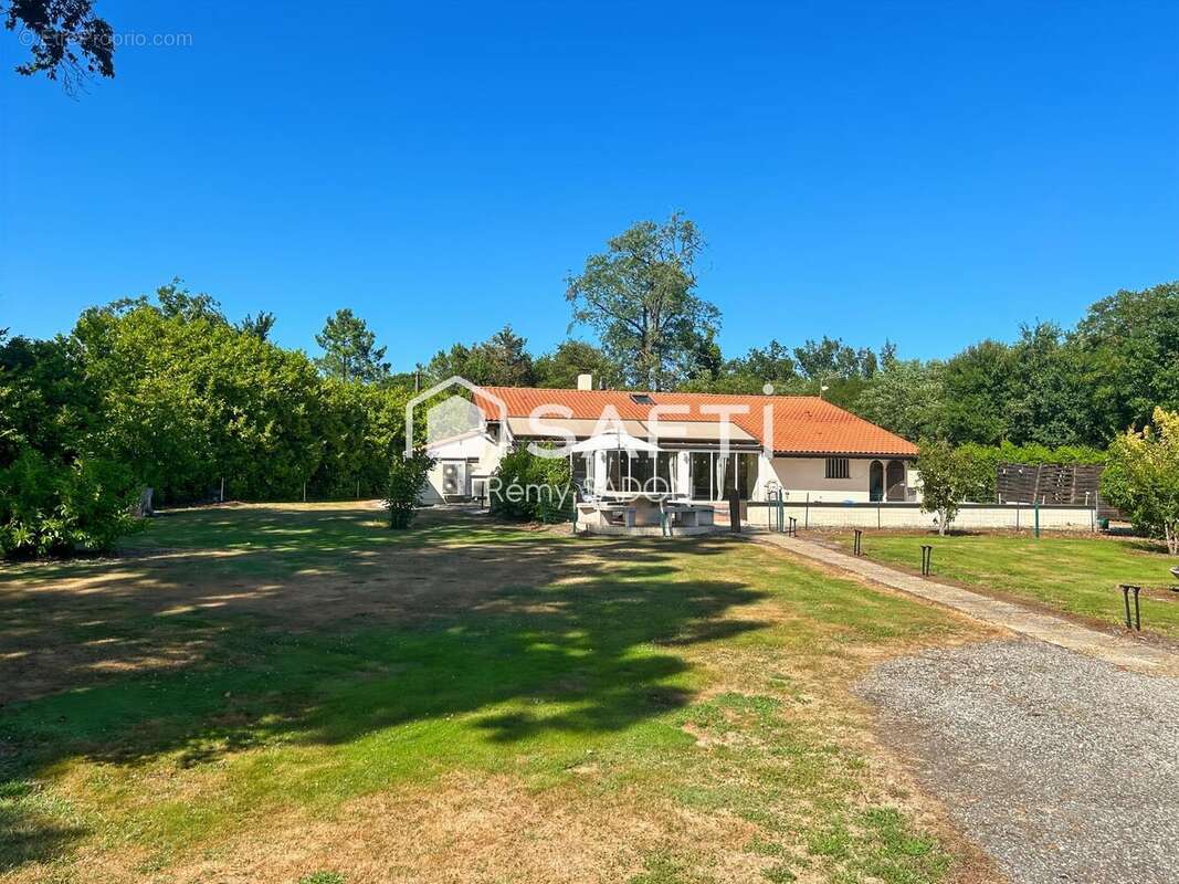 Photo 2 - Maison à SAINTE-HELENE