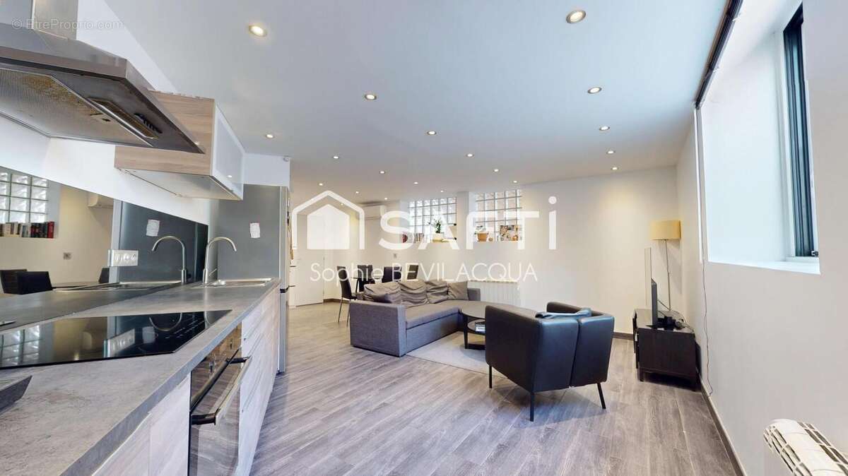 Photo 2 - Maison à ALBIGNY-SUR-SAONE