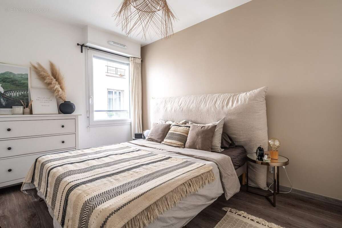 Appartement à ASNIERES-SUR-SEINE