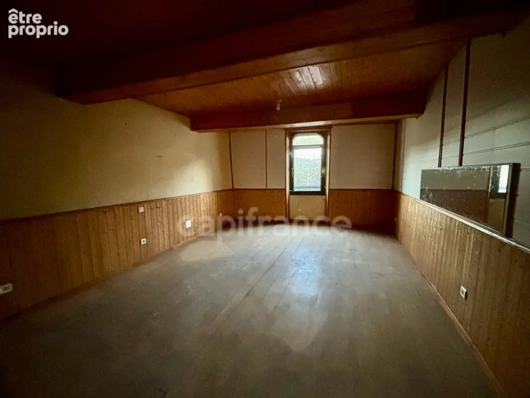Ancien immeuble à rénover de 410 m² avec jardin et parking privatif – Larrazet (82) - photo 3