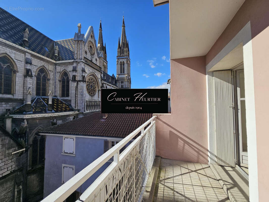 Appartement à VOIRON