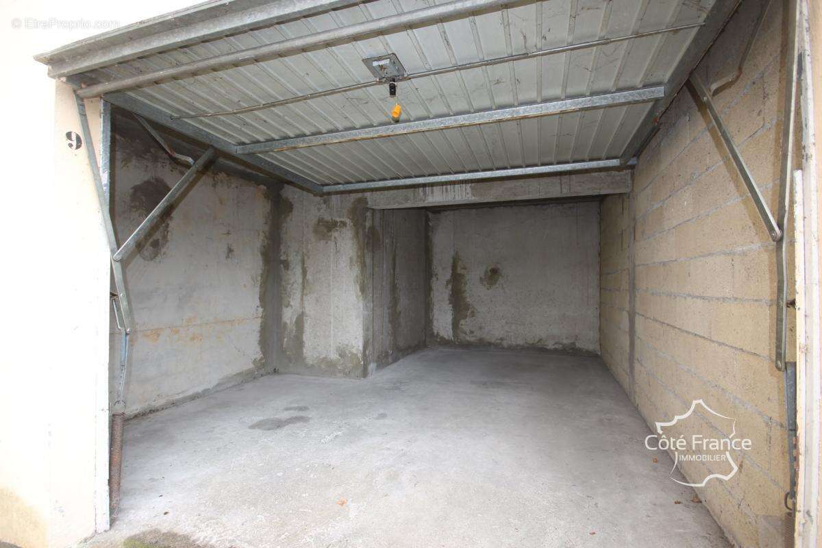GIVET appartement de type T3 rénové, avec garage, dans une r - photo 7