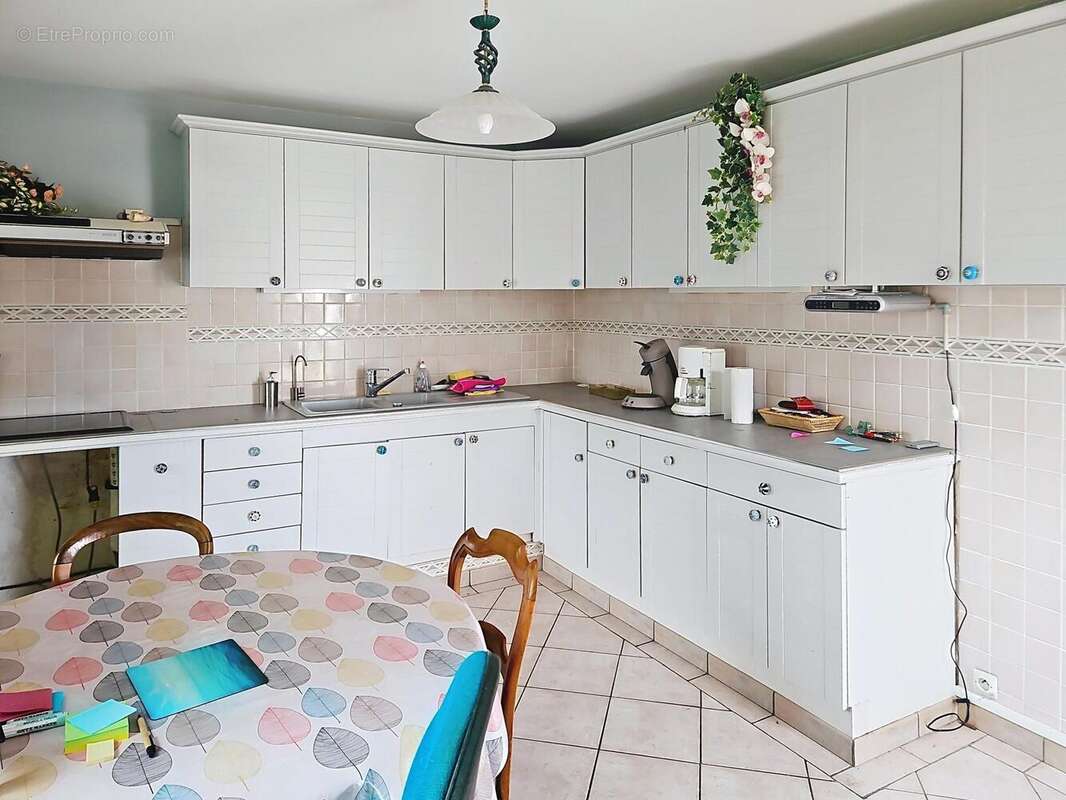 Photo 4 - Maison à CHAMPNIERS