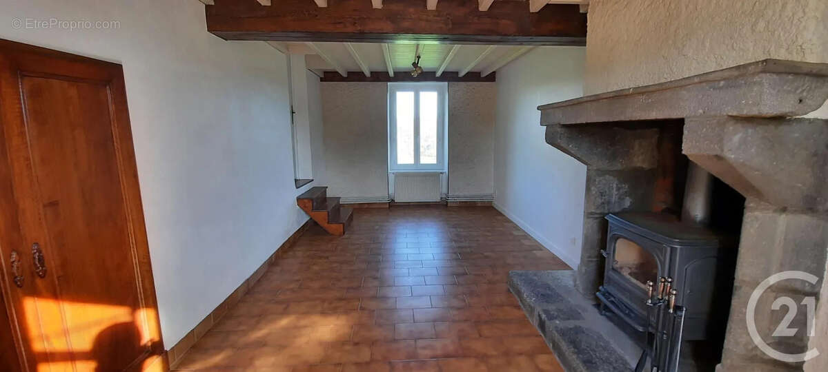 Maison à LEOTOING