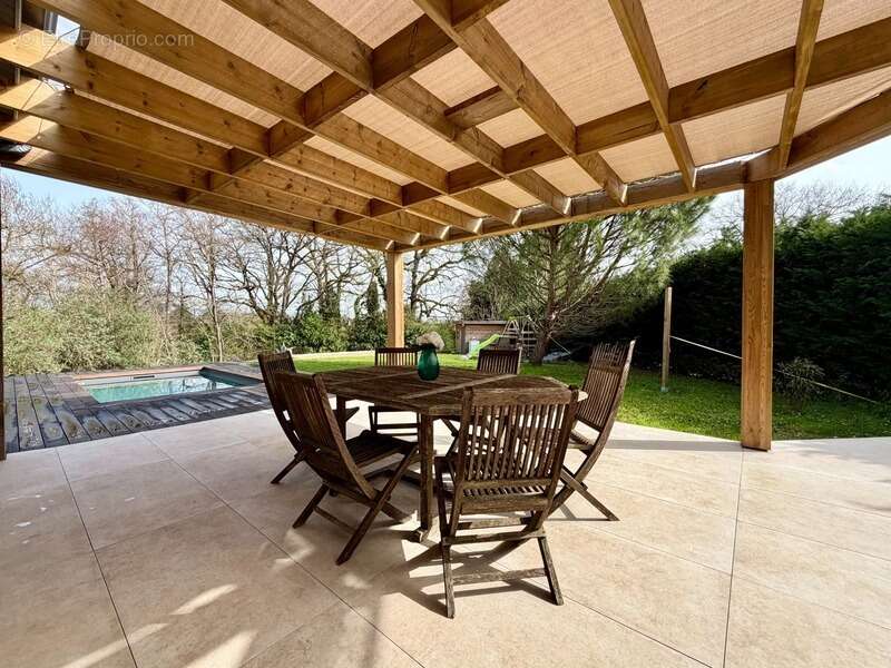 Maison à BUZET-SUR-TARN