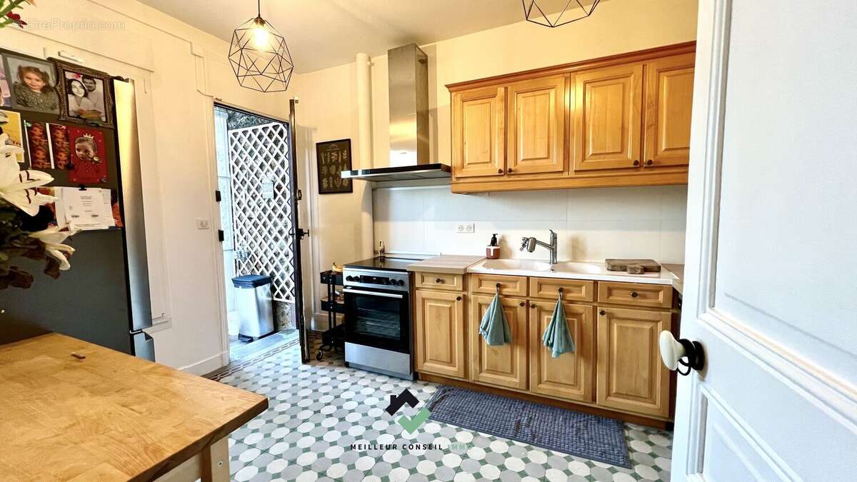 Maison à CHOISY-LE-ROI