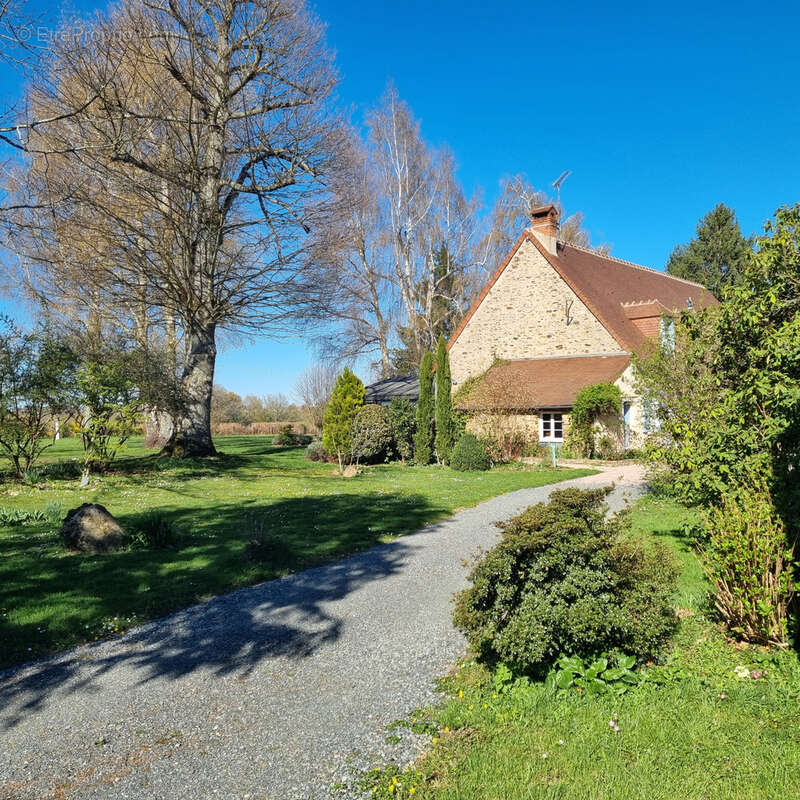 Maison d'habitation en excellent état ! - photo 16