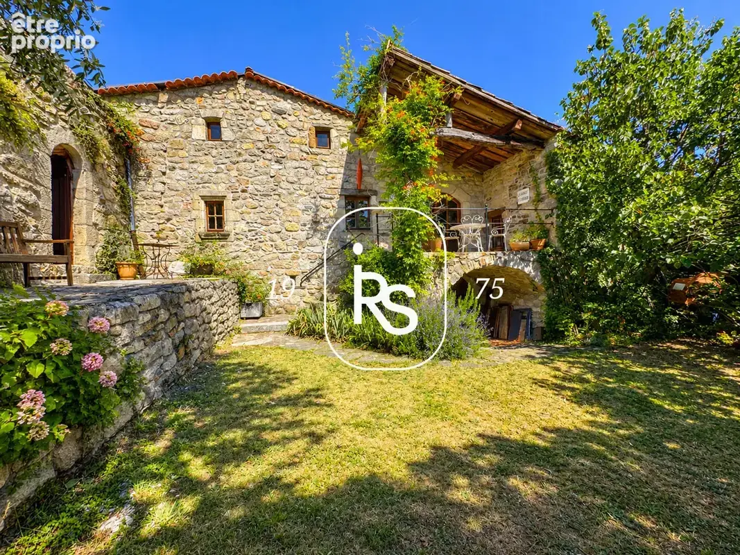Maison à ROCLES