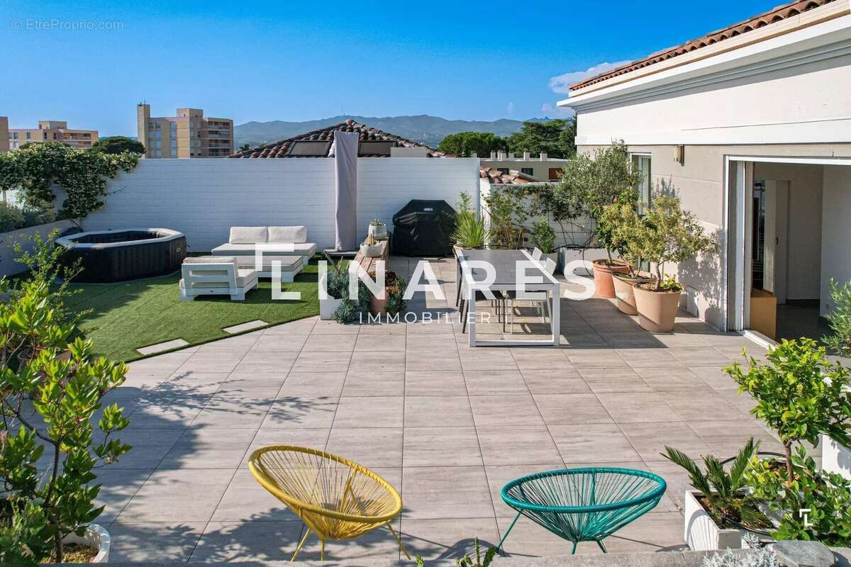 Appartement à MARSEILLE-12E