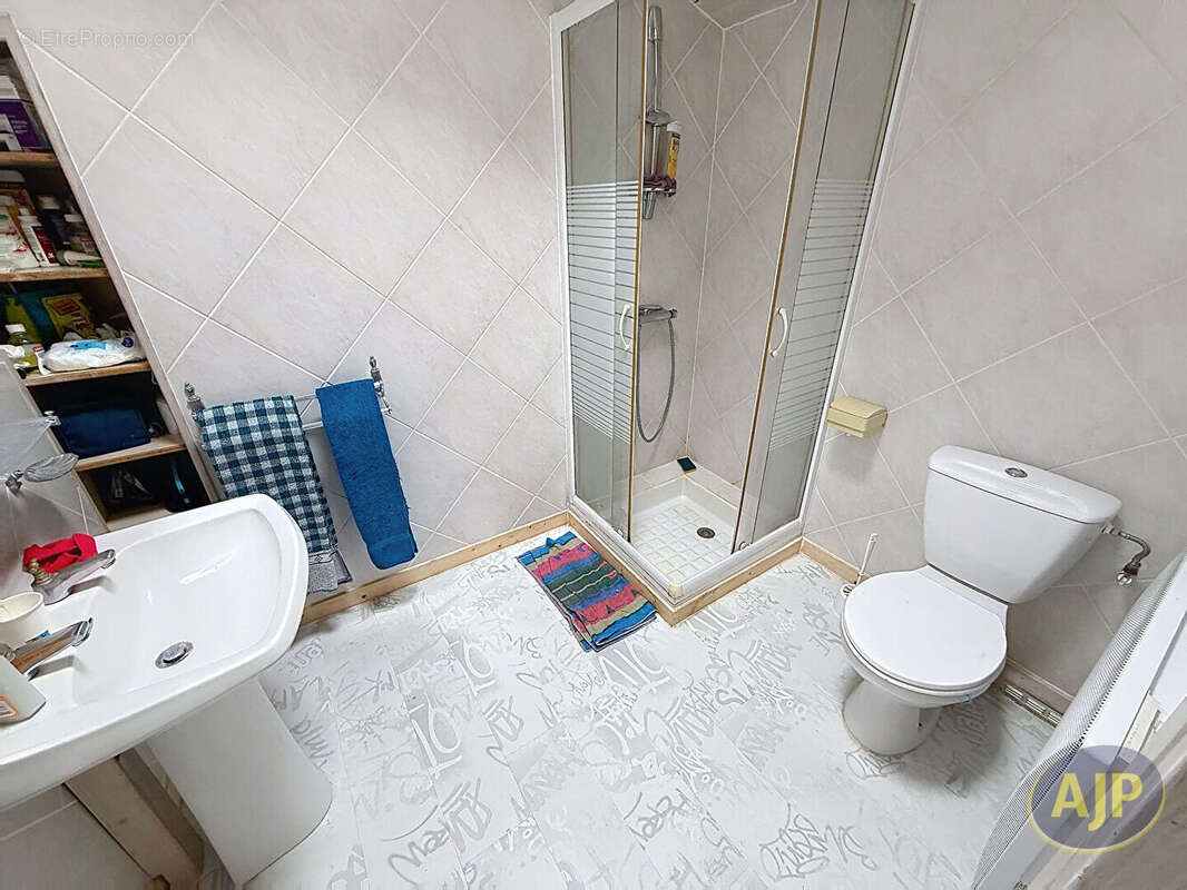 Maison à LA ROMAGNE