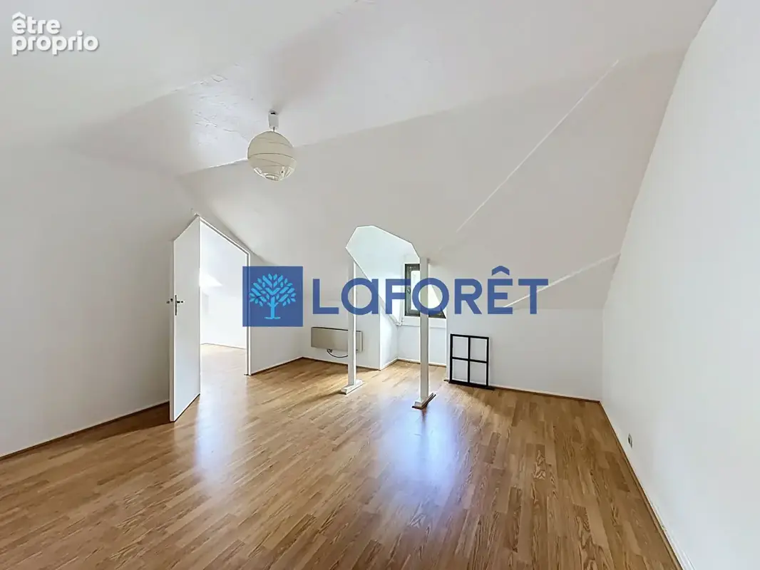 Maison familiale au calme absolu - 3 chambres de plain-pied, combles aménagés et beau terrain arboré - photo 16