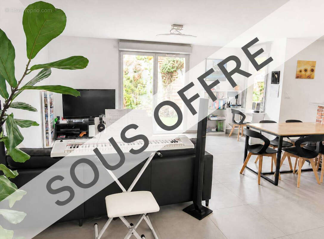 Appartement à FLOURENS