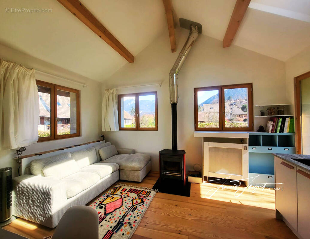 Maison à SAINT-JORIOZ