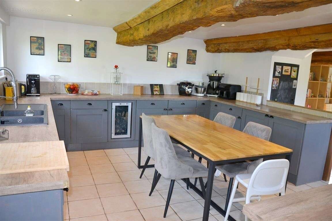 Maison à COURMENIL