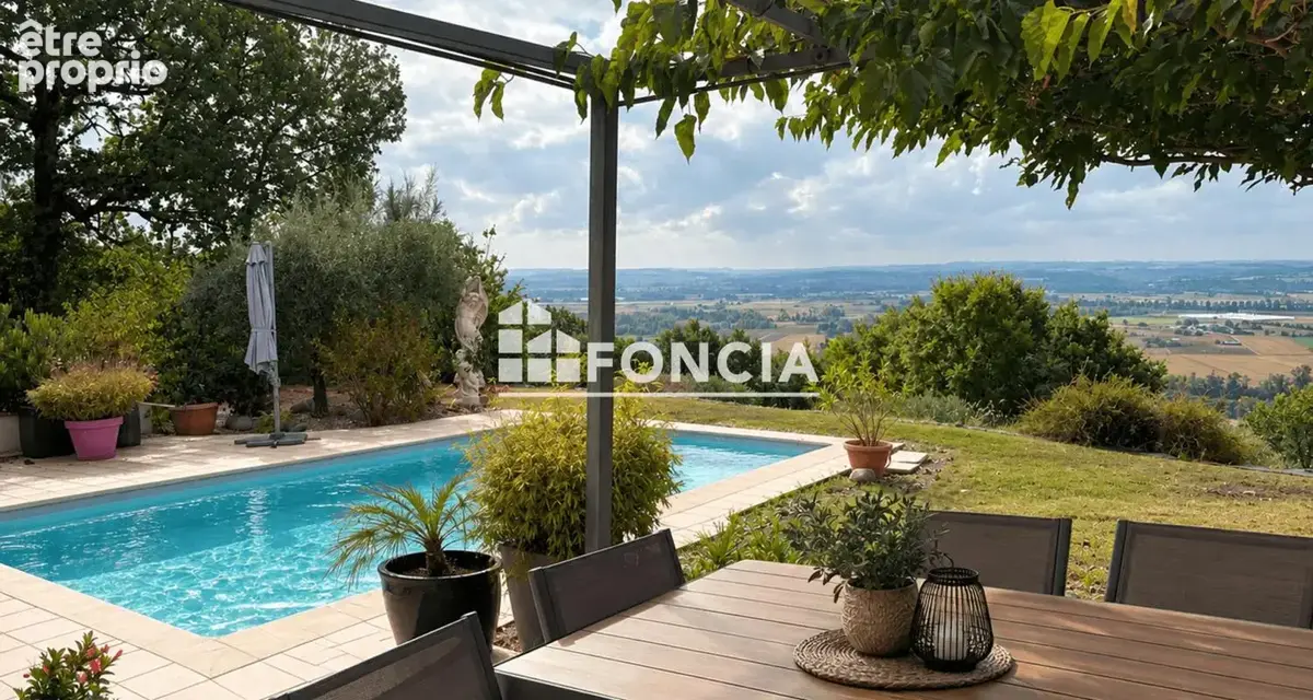 Maison de plain-pied avec piscine grand terrain vue dégagée 4 chambres - photo 1