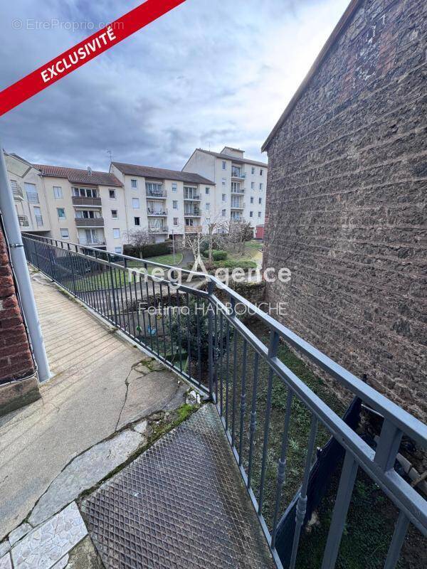 Appartement à FRAISSES