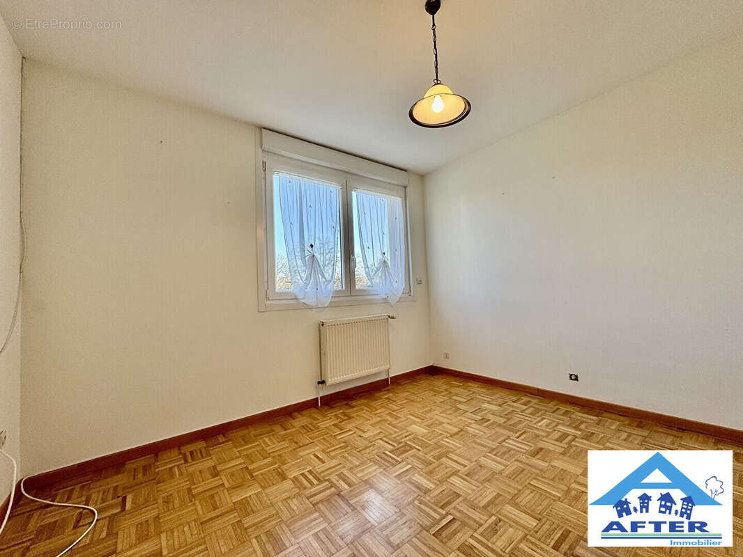 Maison à LANEUVEVILLE-AUX-BOIS