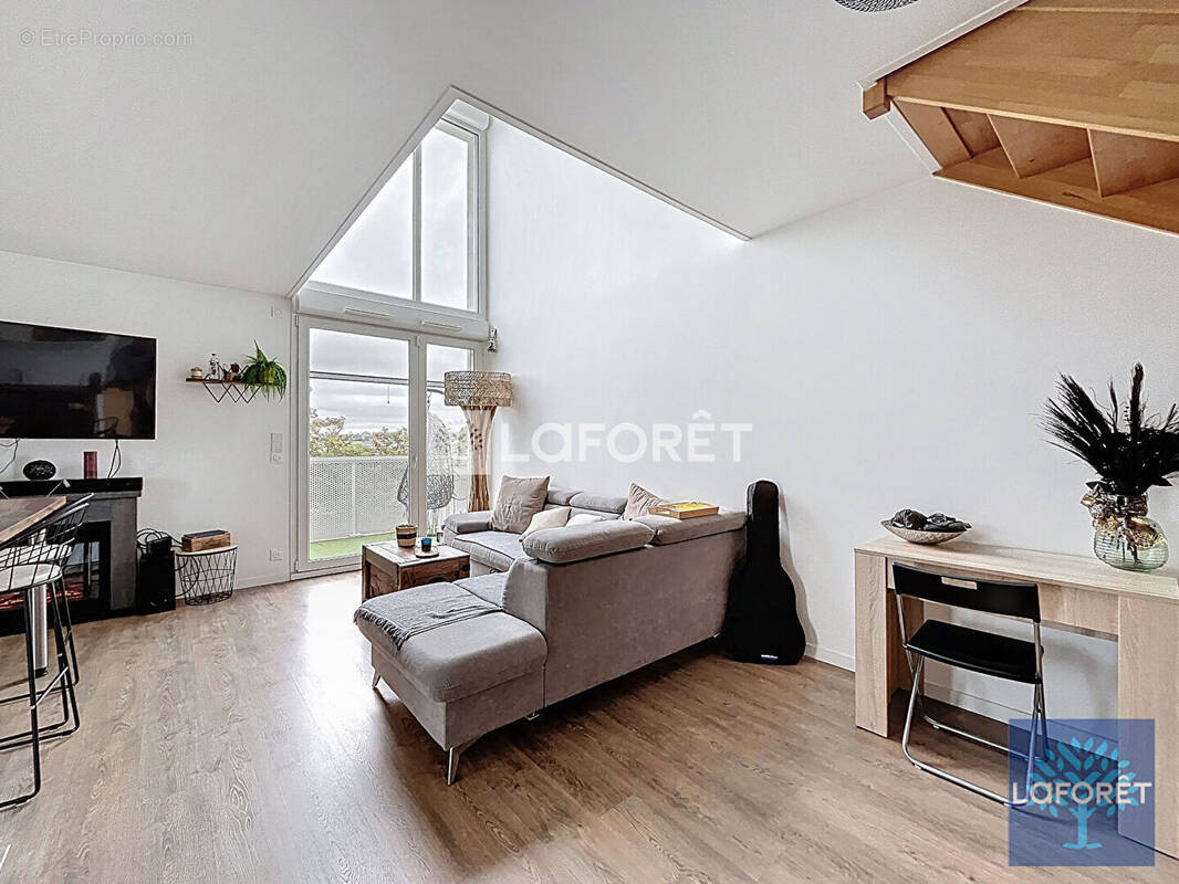 Appartement à VILLENEUVE-LE-ROI