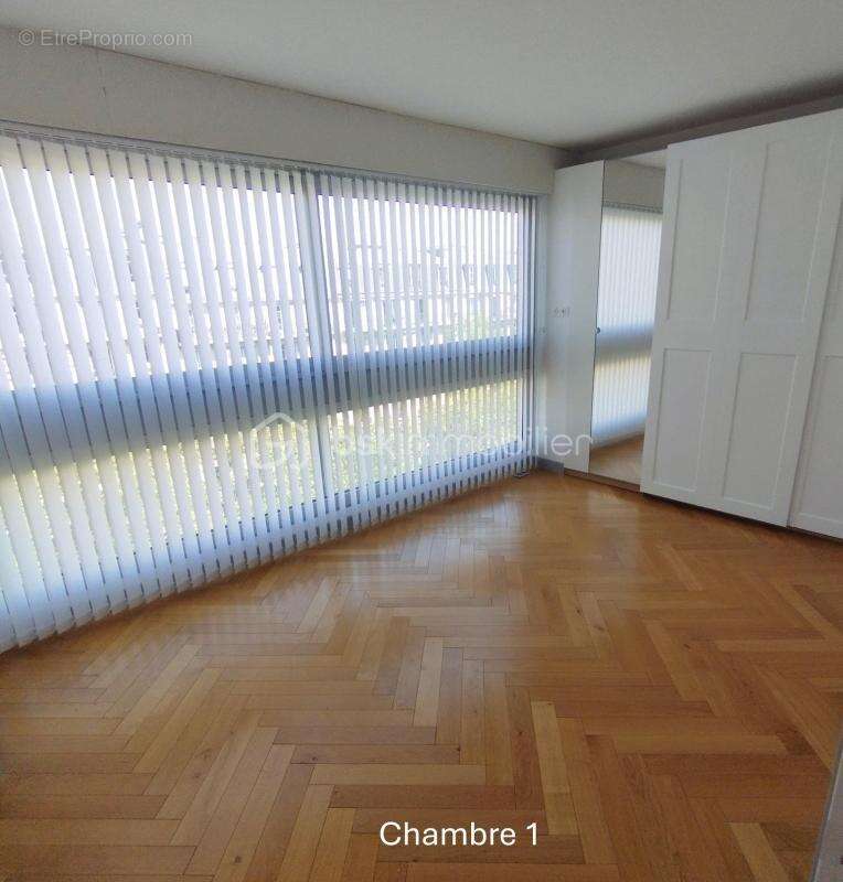 Appartement à PARIS-12E