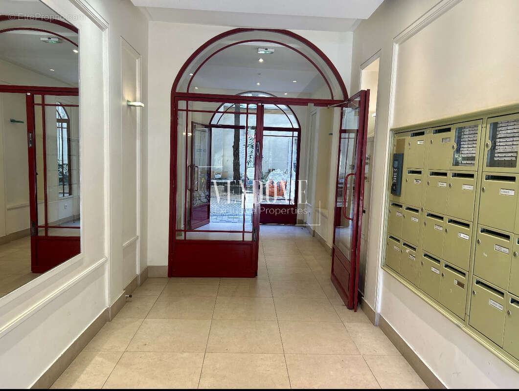 Appartement à PARIS-3E