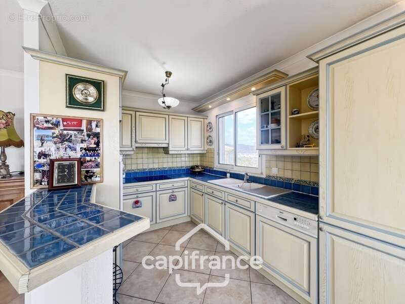 Appartement à HYERES