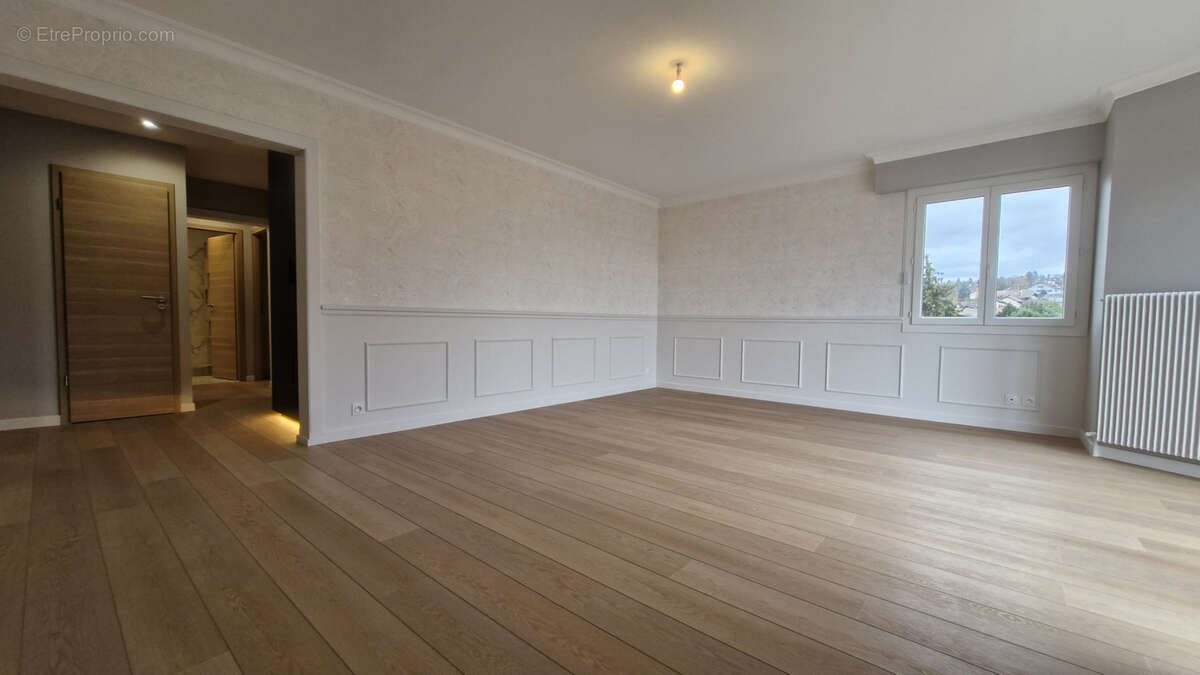 Appartement à ANNECY-LE-VIEUX