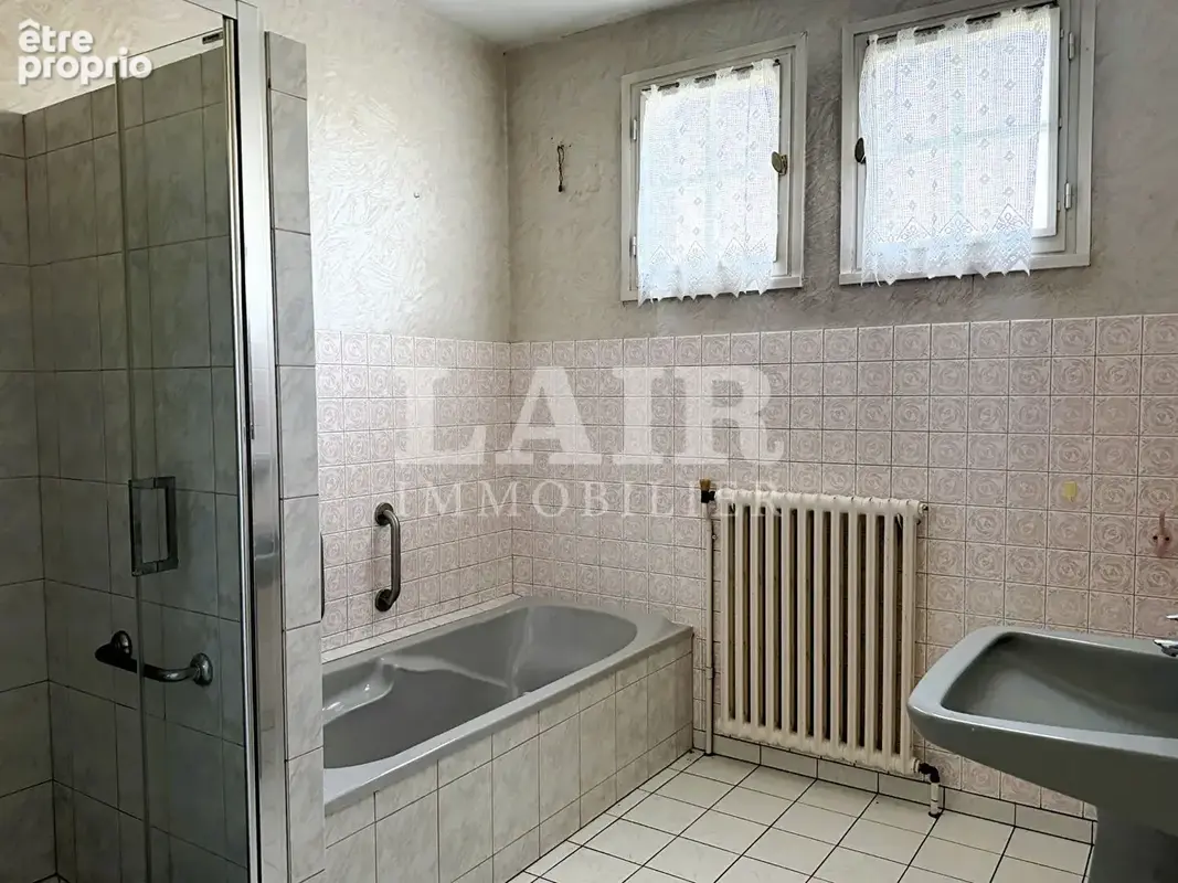 Grande maison hors lotissement à 10 min d'Alençon - Réf  15743 - photo 8