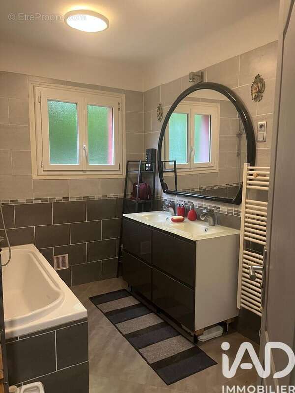 Photo 3 - Maison à FONTAINE-LA-GAILLARDE