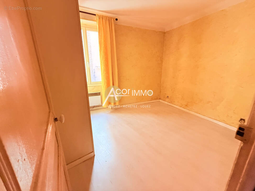 Appartement à OLLIOULES