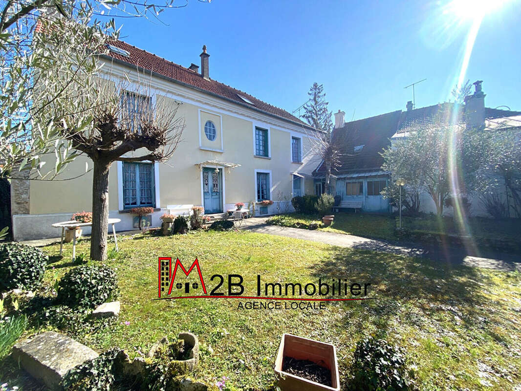 Maison à MONTEVRAIN