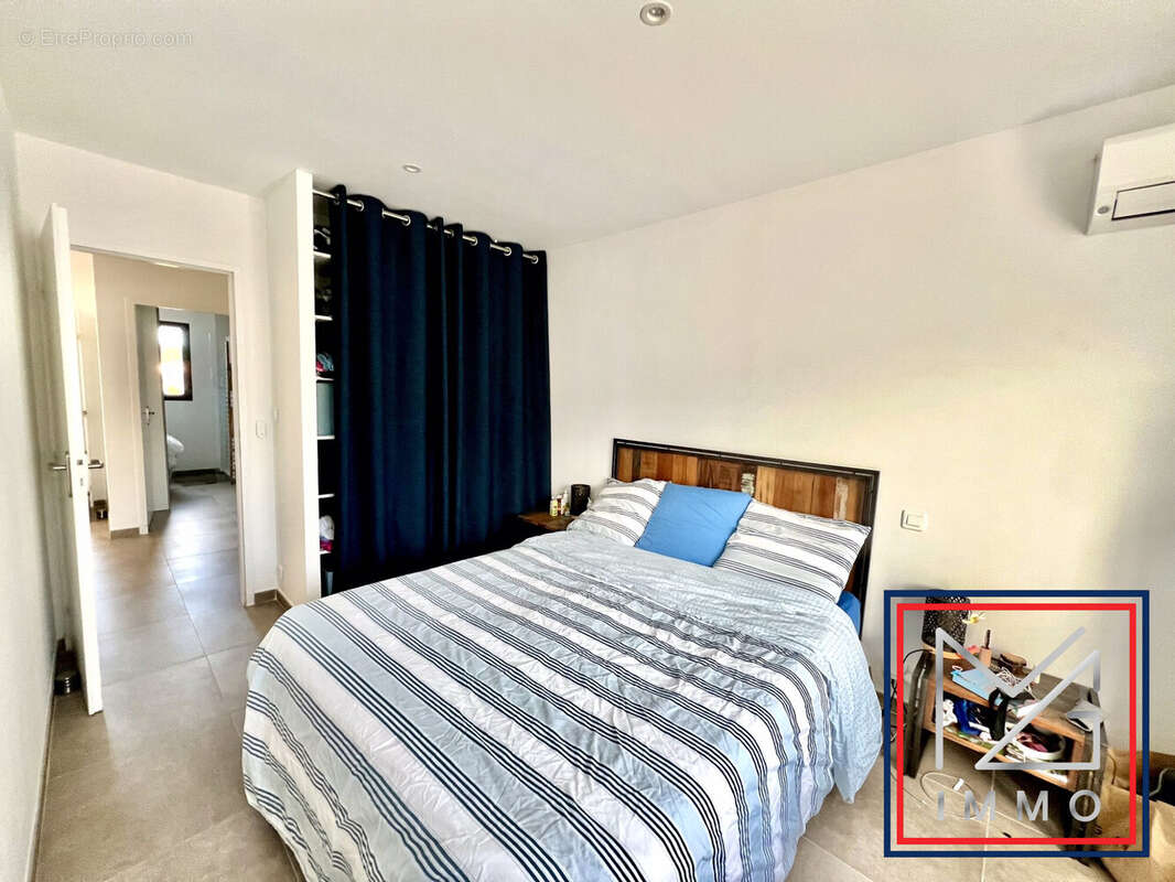 Maison à SIX-FOURS-LES-PLAGES