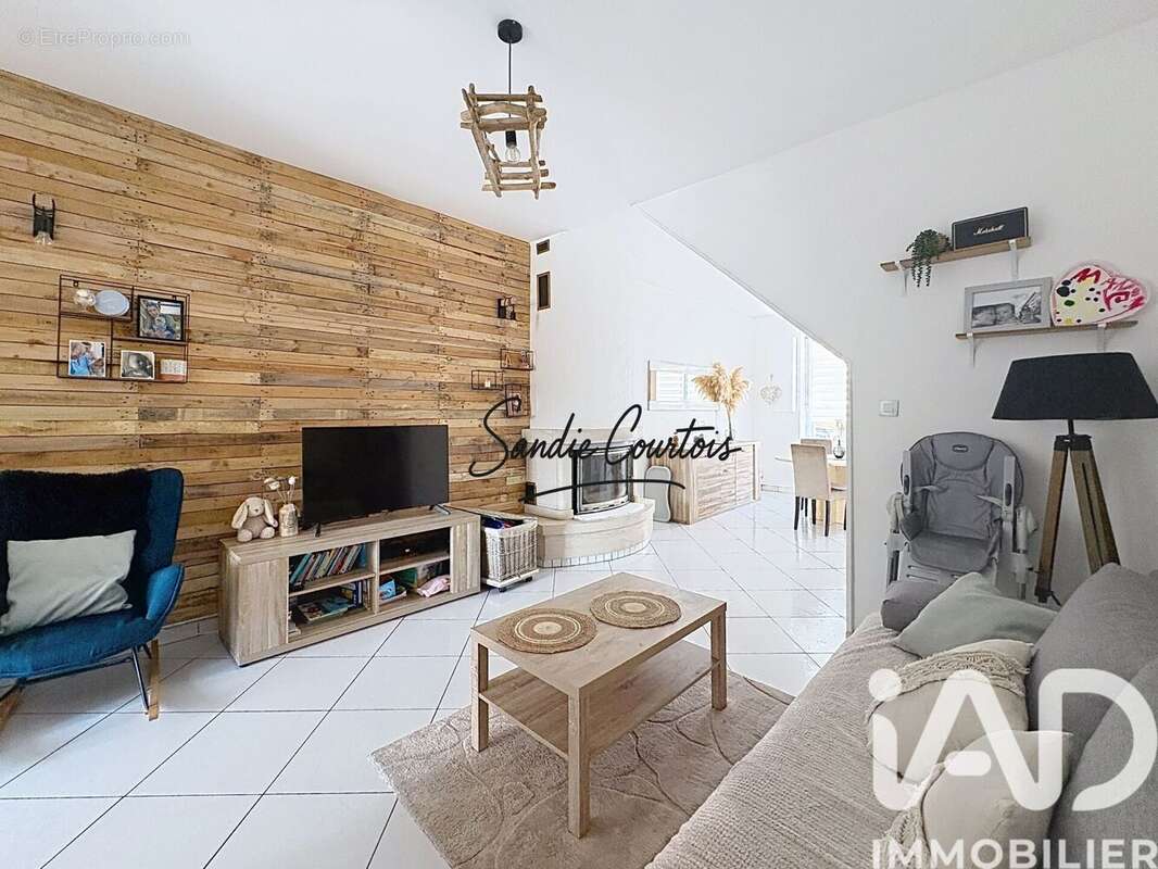 Photo 4 - Maison à SAINT-ETIENNE-AU-MONT