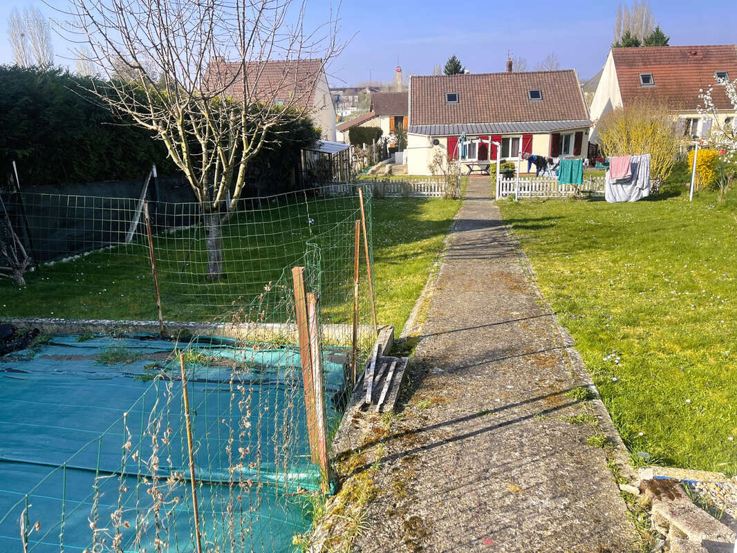 Maison à PONT-SAINTE-MAXENCE