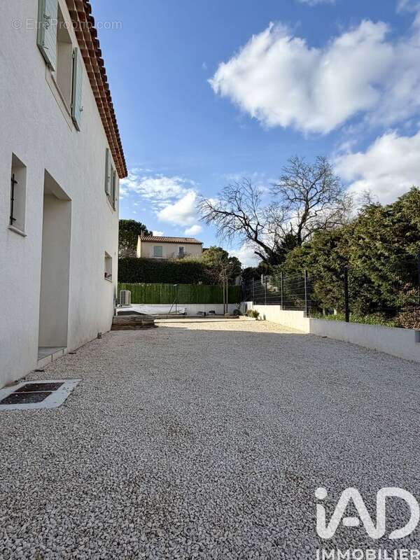 Photo 6 - Maison à PEYNIER