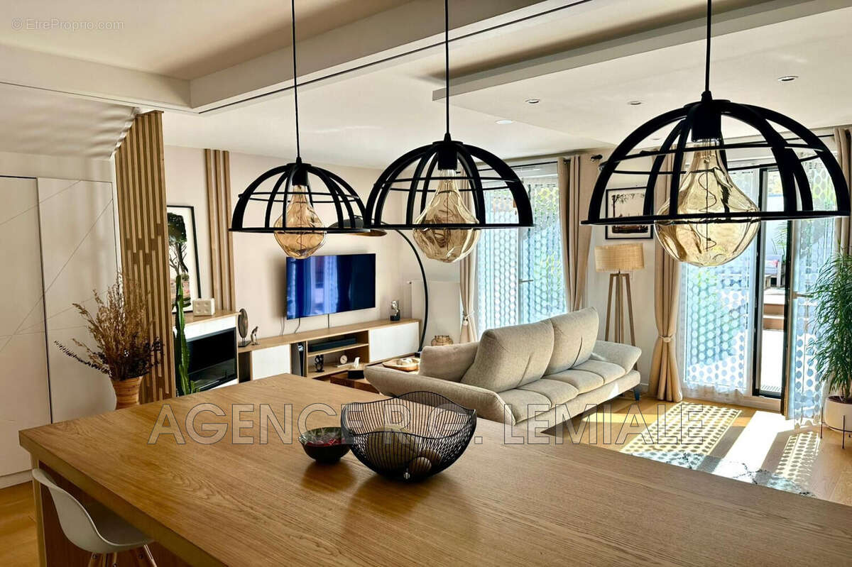 Appartement à MAISONS-LAFFITTE