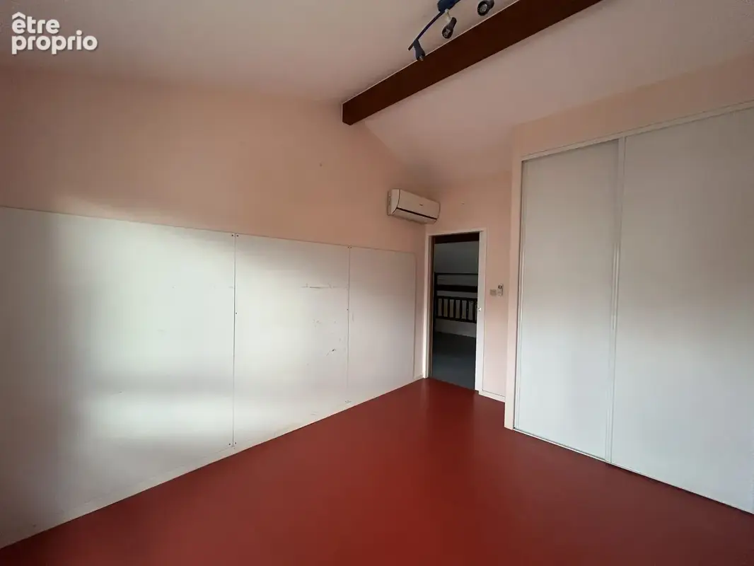 Appartement 6 pièces 121 m² à vendre à Privas (07000) - photo 7