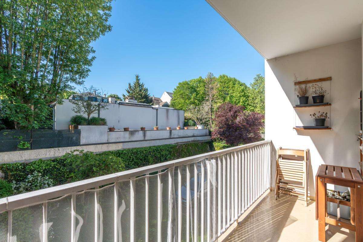 Appartement à SAINT-MAUR-DES-FOSSES