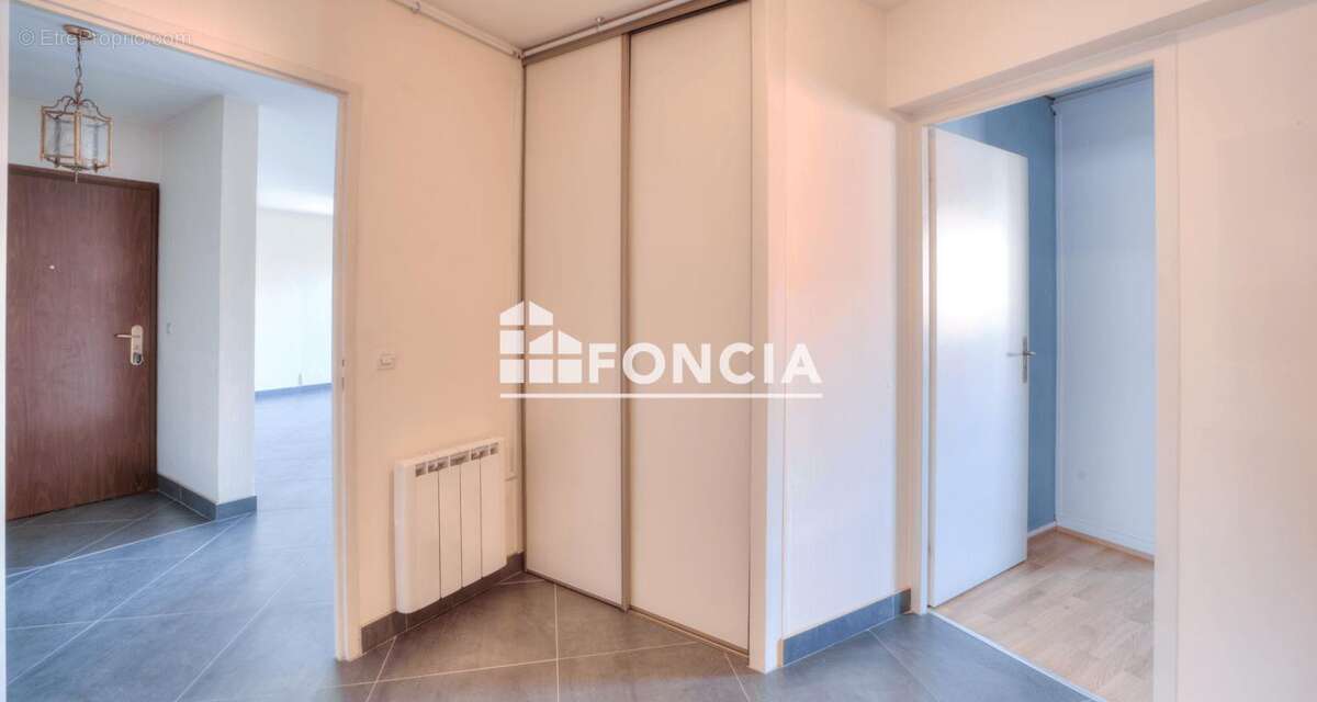 Appartement à SAINT-JULIEN-EN-GENEVOIS