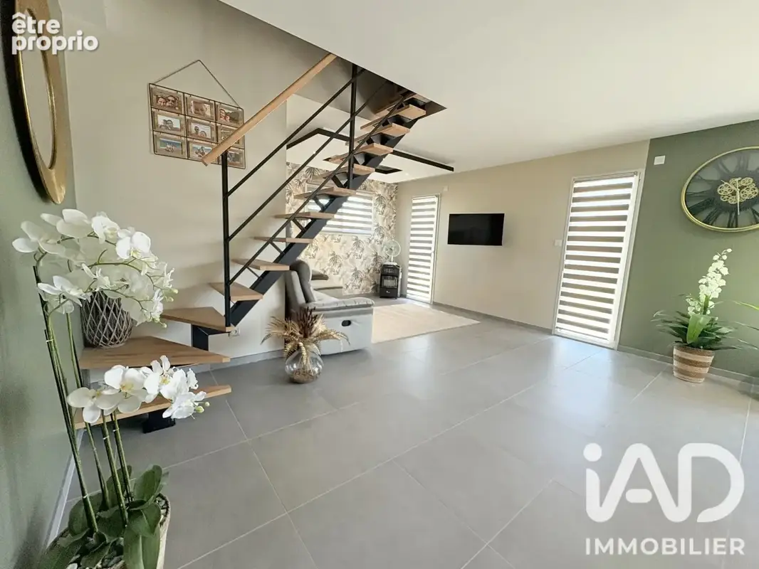 Photo 1 - Maison à VILLEBERNIER
