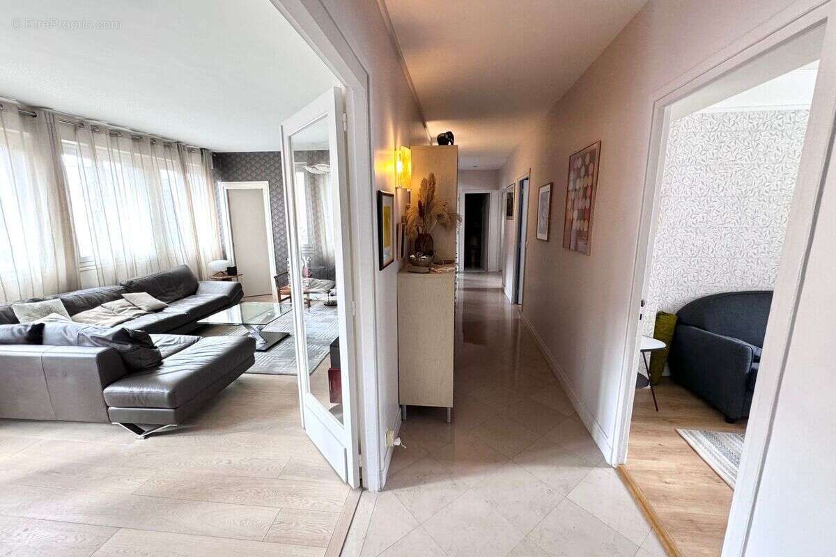 Appartement à PARIS-12E