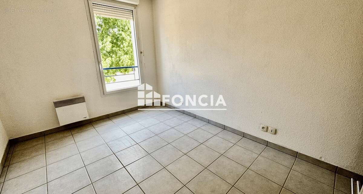 Proche facultés, commerces - photo 4
