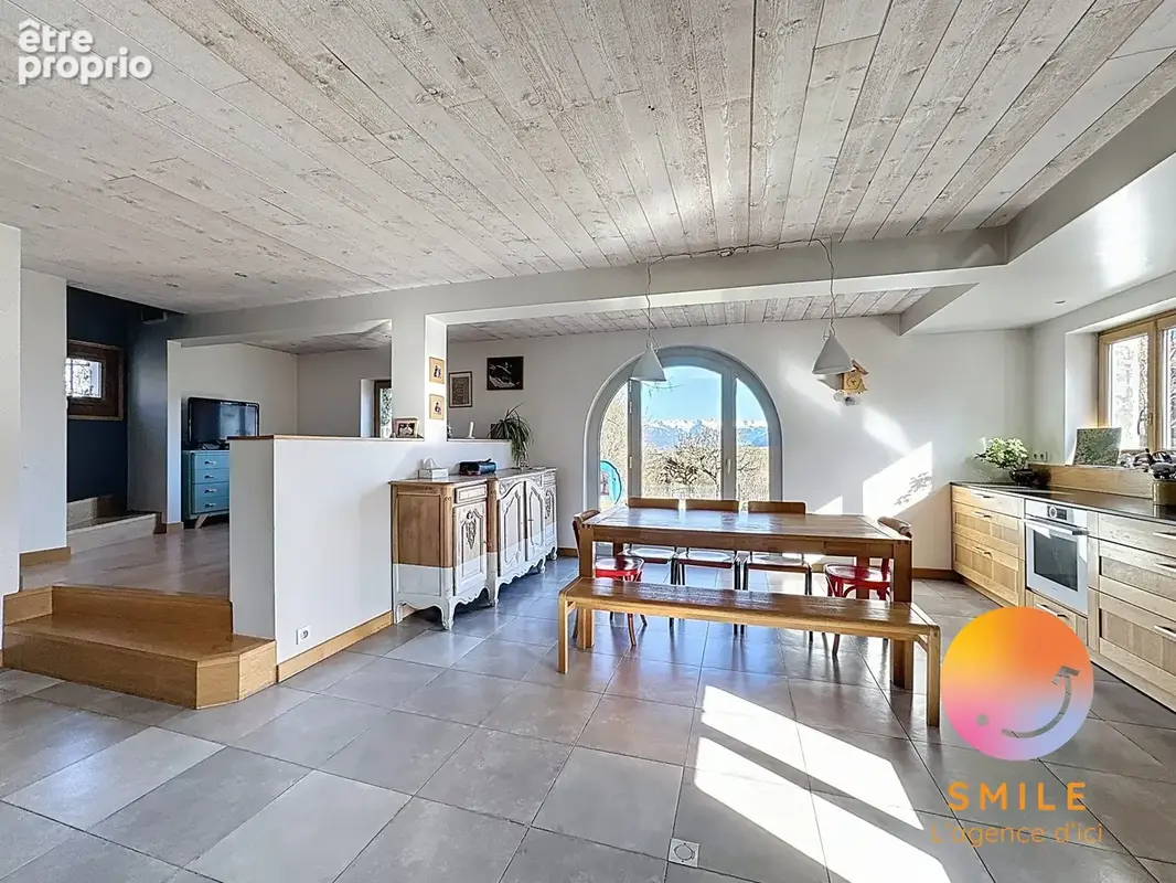 Maison 133 m² à La Roche-Sur-Foron  - photo 7