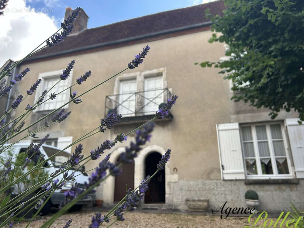 Maison à POILLY-LEZ-GIEN