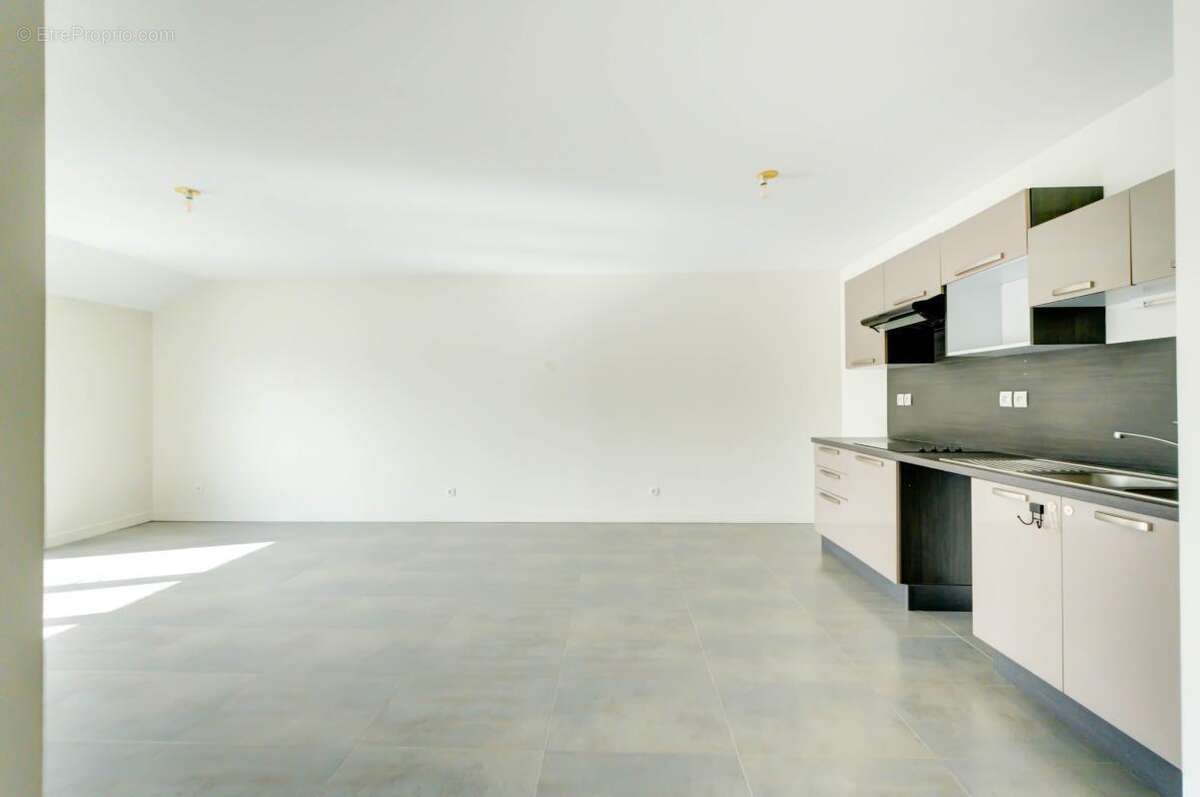 Appartement à BASSE-GOULAINE
