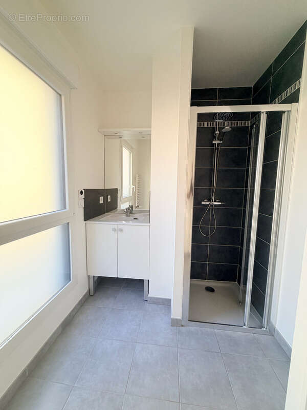 Caen vaucelles appartement 3 pieces residence recente balcon parking - photo 6