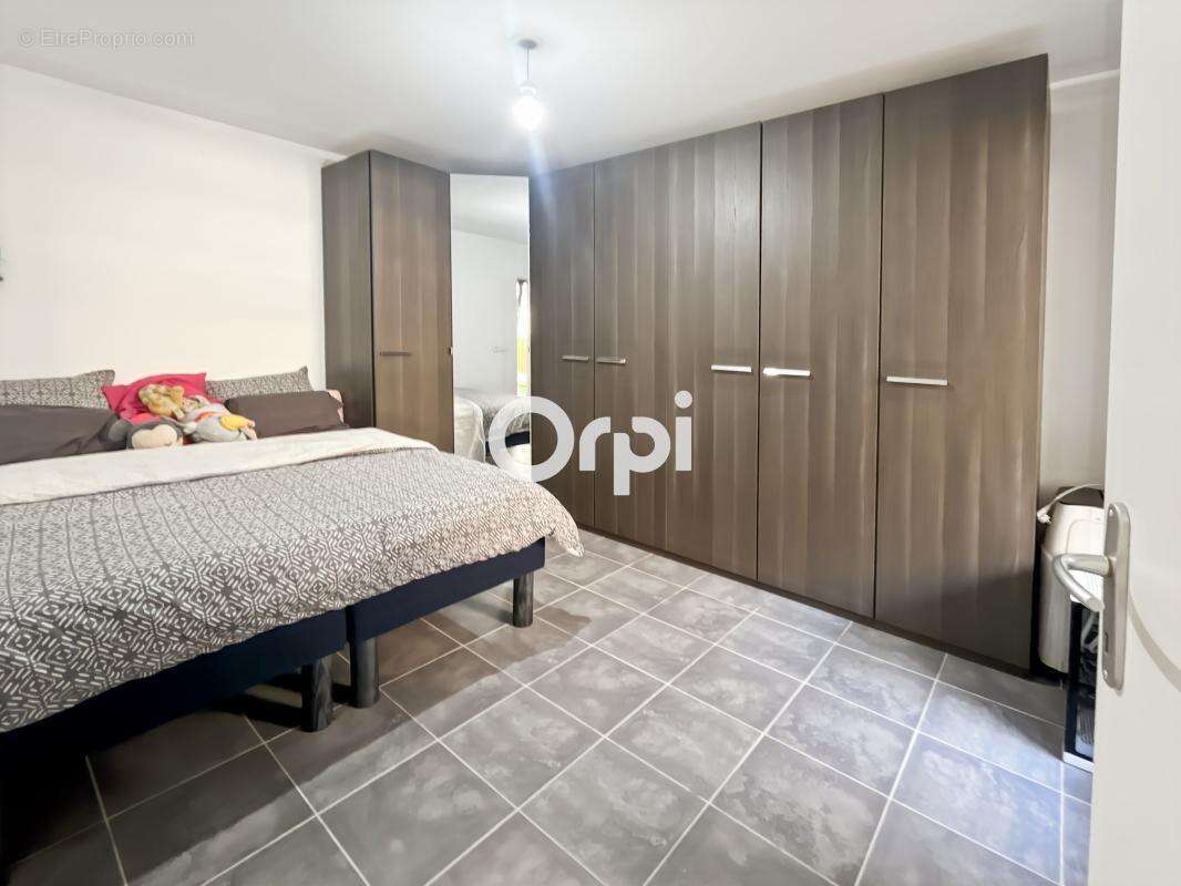 Appartement à MARSEILLE-10E