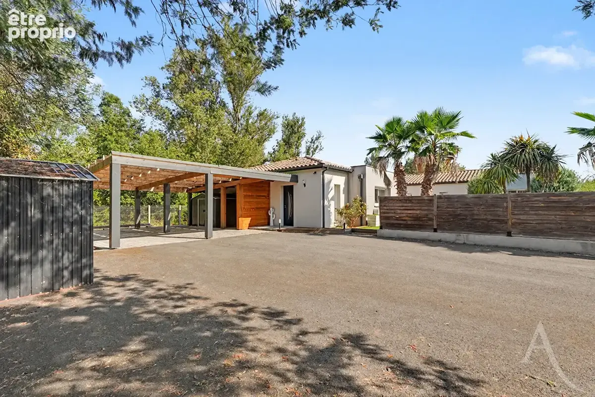 Villa contemporaine Plain pied- 172m² - Piscine - Terrain 1230 m² - photo 2