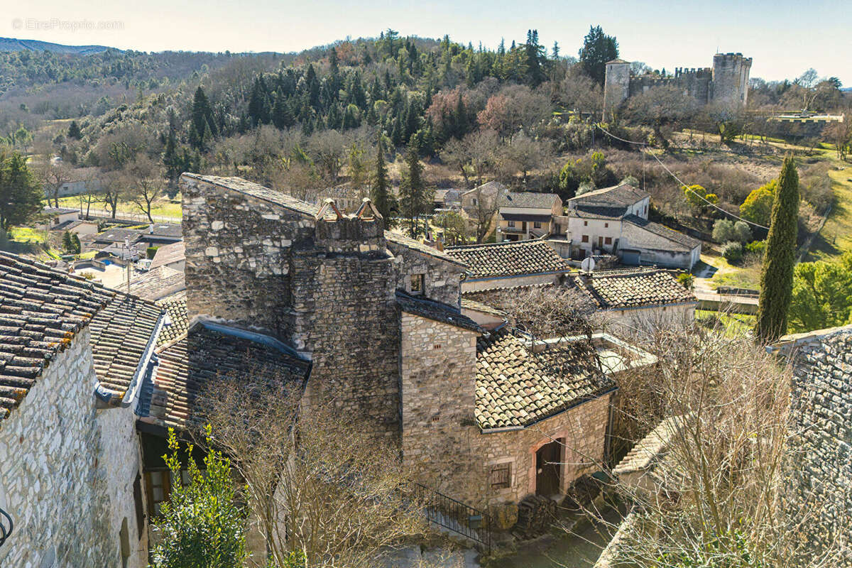 Maison à ROCHEGUDE