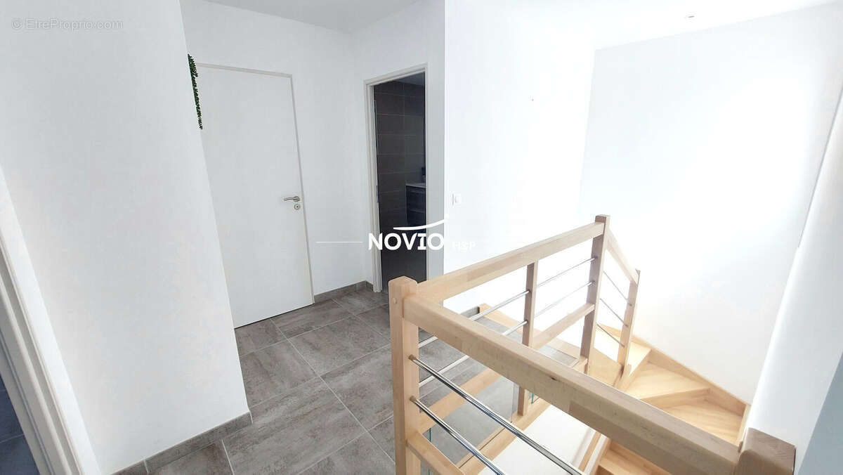 Maison 115 m² à Poitiers  - photo 5